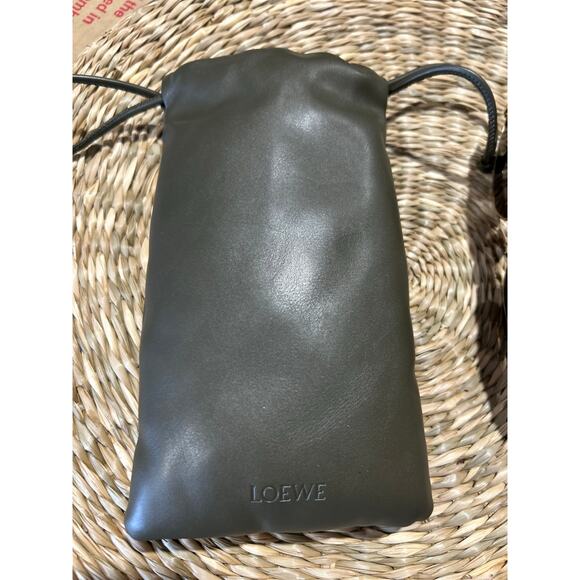 Loewe Cat-Eye Sunglasses – Tortoise Shell Frame with Gold Trim / Brand New - Picture 5 of 7